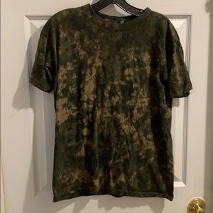 URBAN OUTFITTERS URBAN RENEWAL tie dye tee